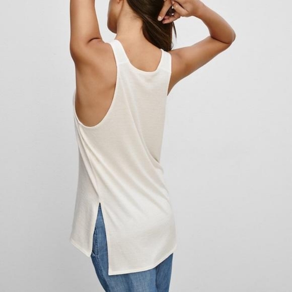 New With Tags Women's Aritzia Wilfred Free Ornella Knit Tank Top Small - Picture 2 of 7